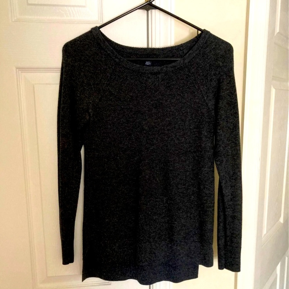 American Eagle top